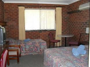 Major Mitchell Motel